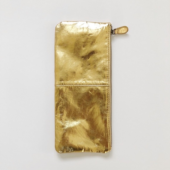 Forever 21 Metallic Clutch Bags - Picture 3 of 7